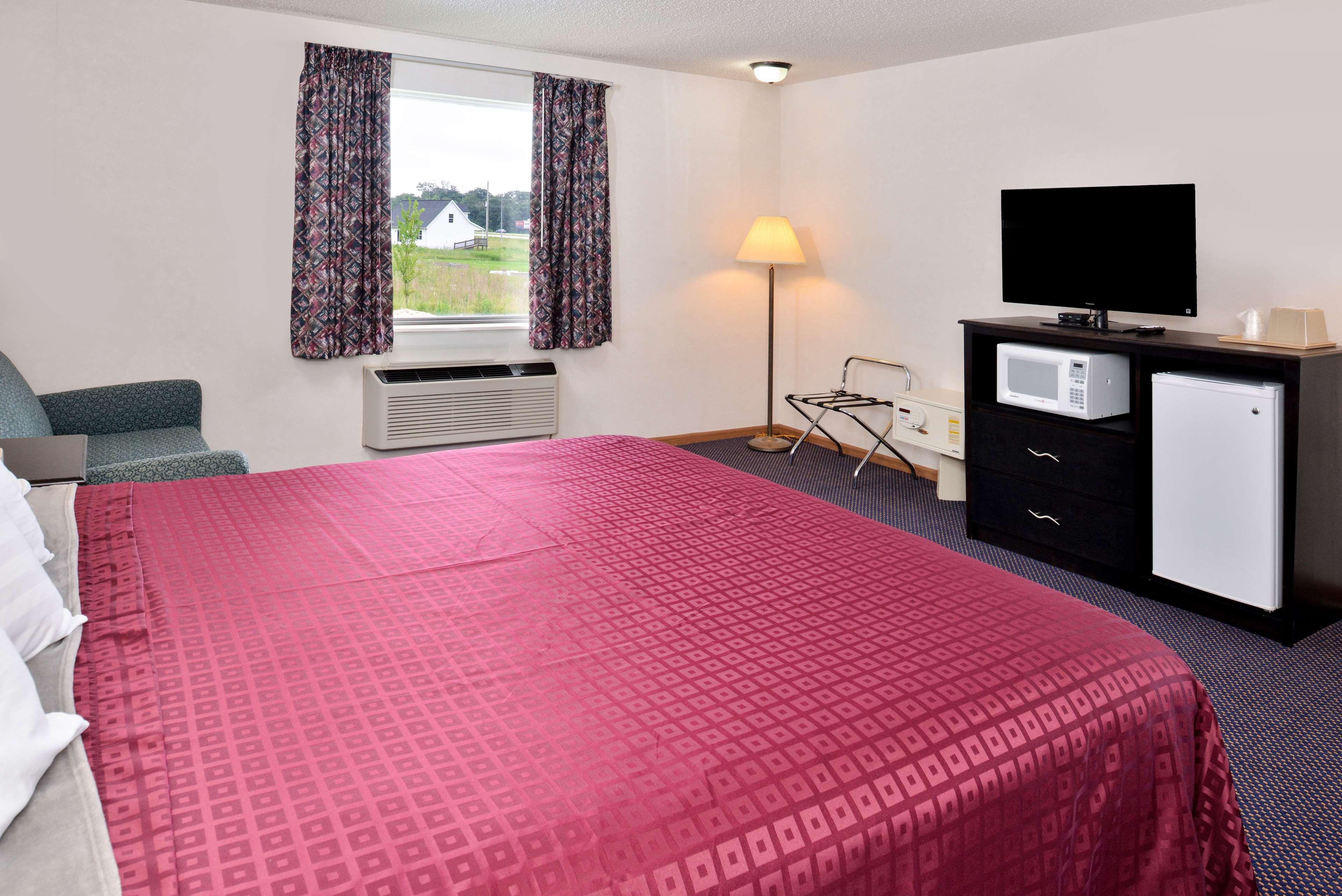 Americas Best Value Inn Knob Noster Eksteriør bilde