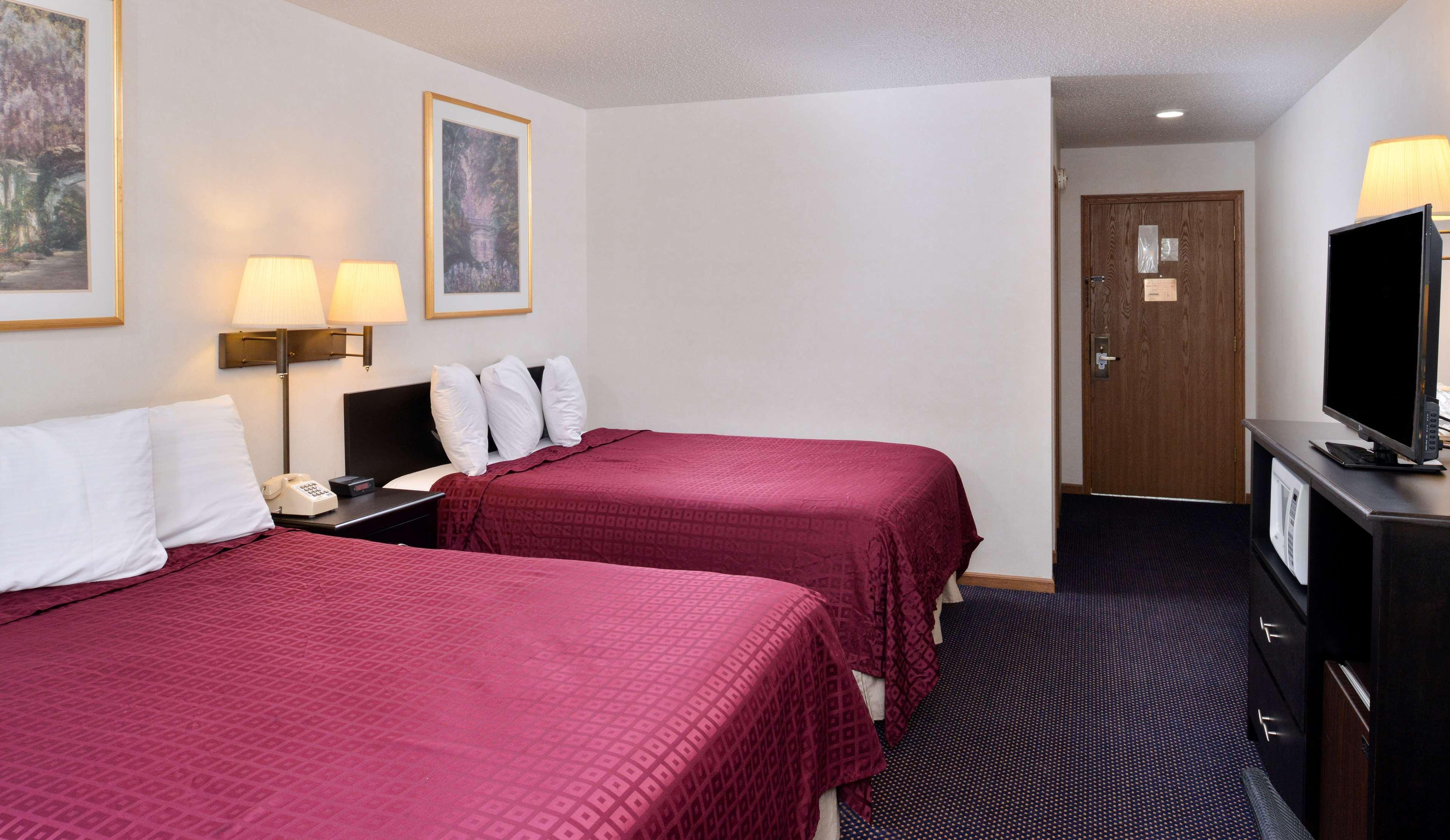 Americas Best Value Inn Knob Noster Eksteriør bilde