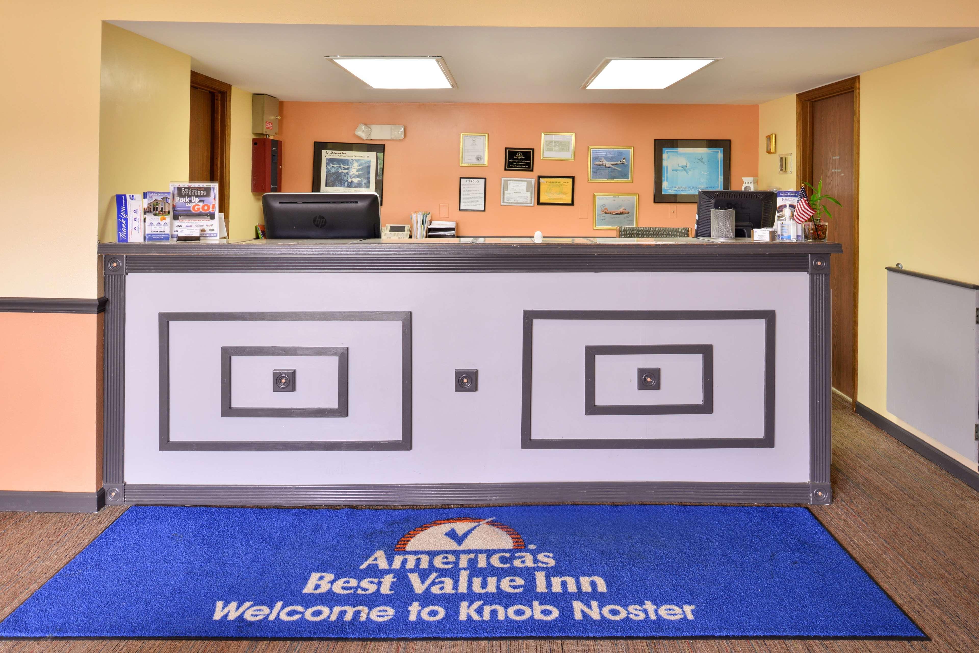 Americas Best Value Inn Knob Noster Eksteriør bilde